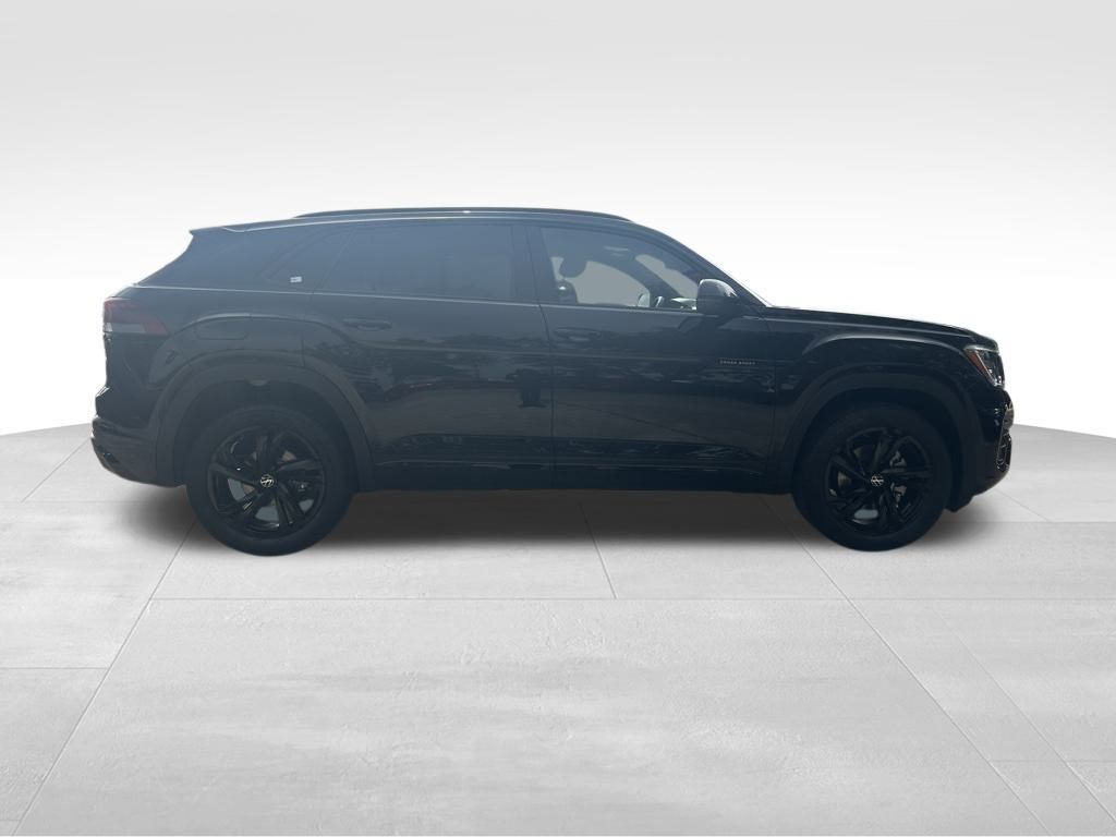 2026 Volkswagen Atlas Cross Sport 2.0T SEL R-Line Black Tampa FL