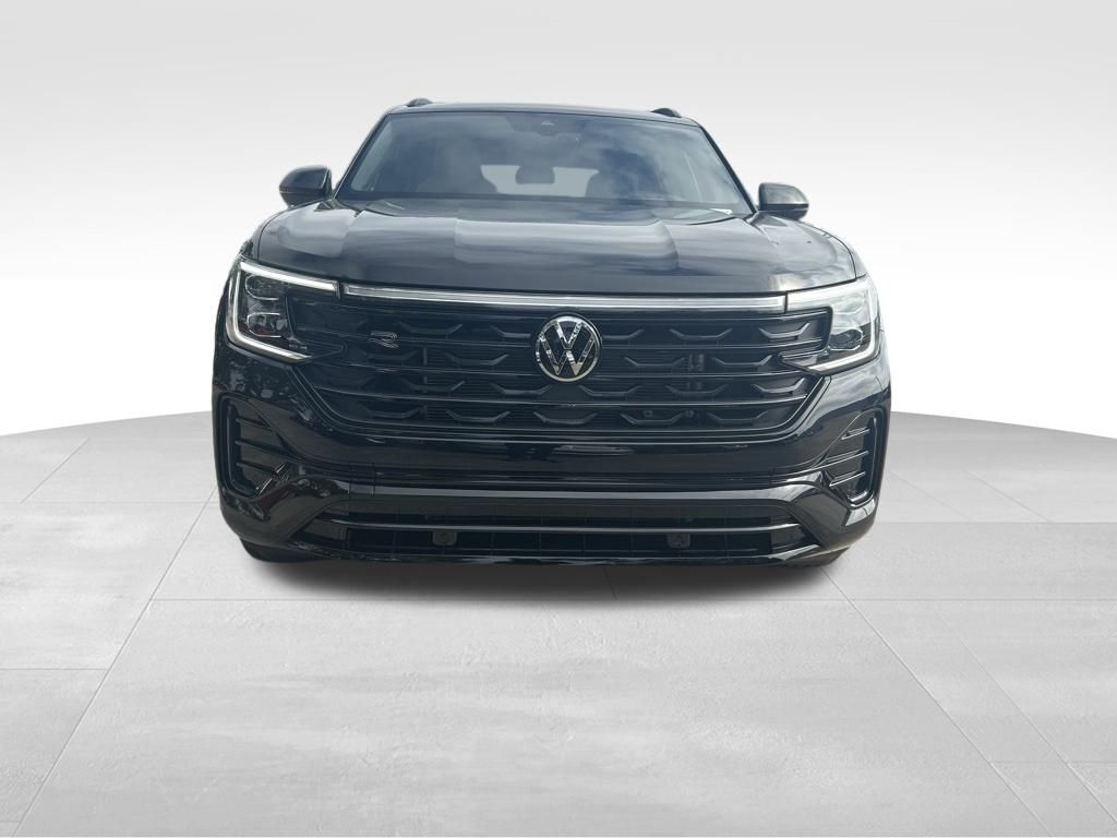 2026 Volkswagen Atlas Cross Sport 2.0T SEL R-Line Black Tampa FL