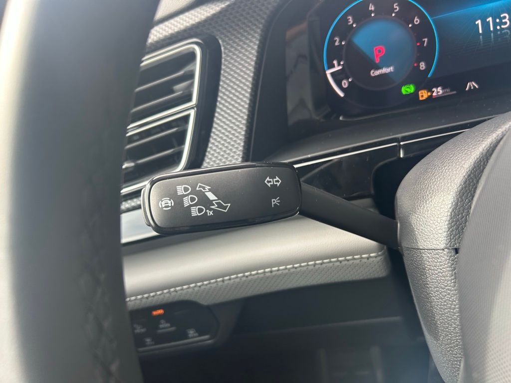 2026 Volkswagen Atlas Cross Sport 2.0T SEL R-Line Black Tampa FL