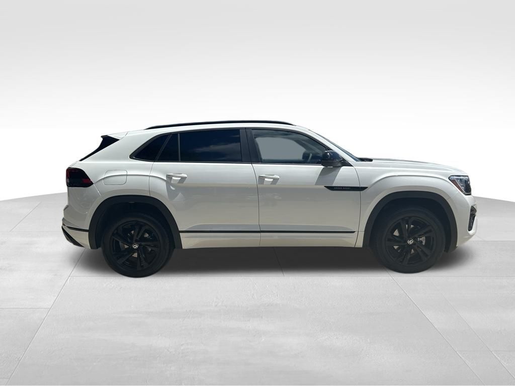 2026 Volkswagen Atlas Cross Sport 2.0T SEL R-Line Black Tampa FL