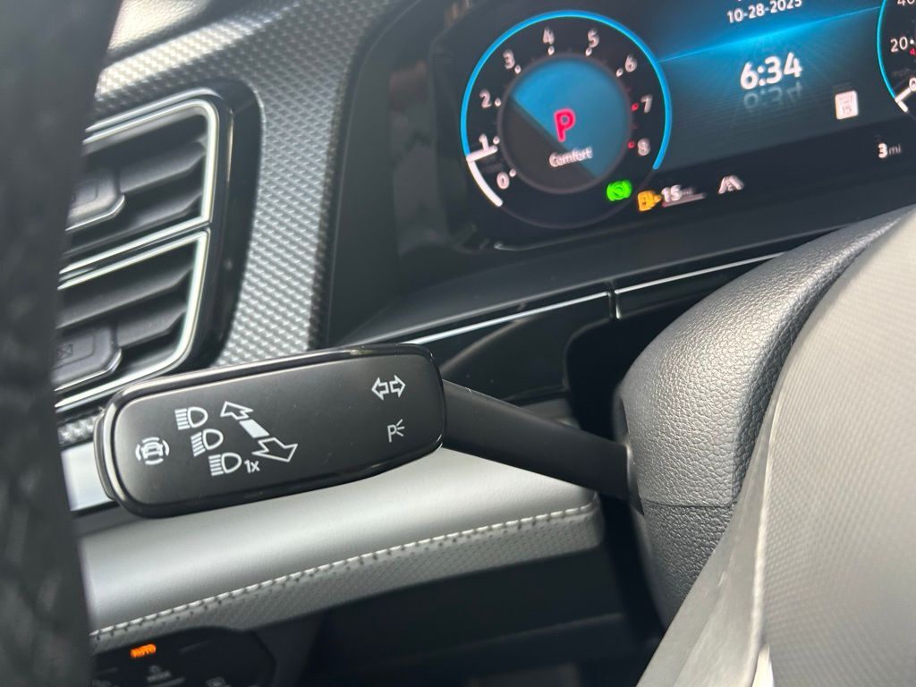 2026 Volkswagen Atlas Cross Sport 2.0T SEL R-Line Black Tampa FL