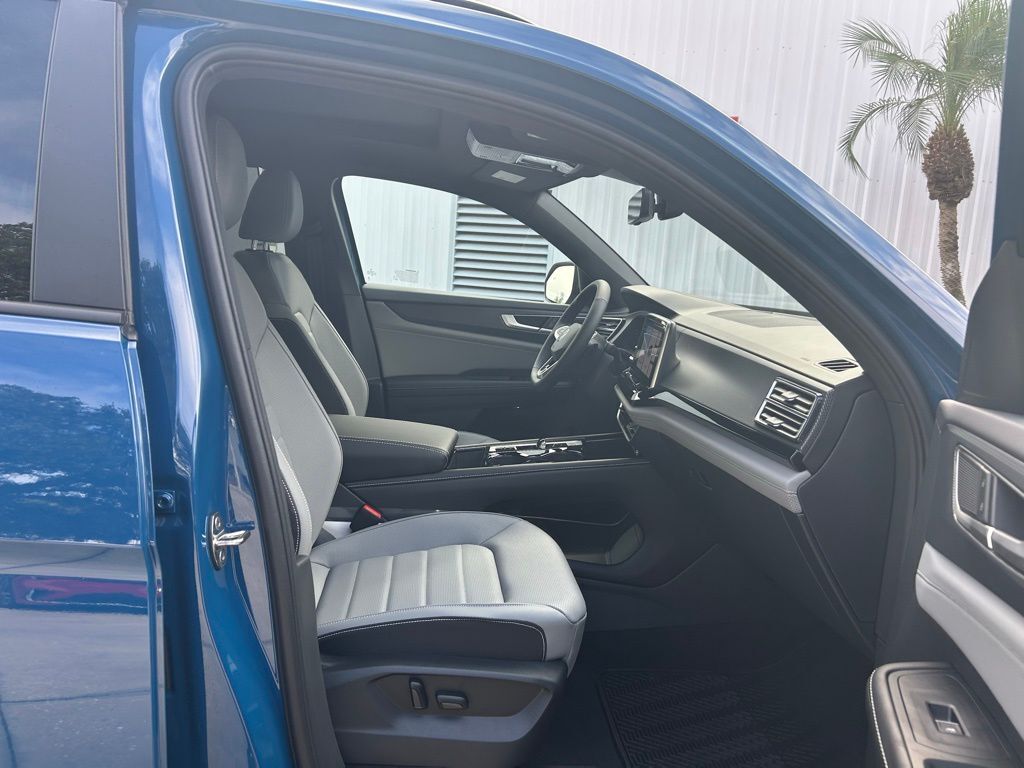 2026 Volkswagen Atlas Cross Sport 2.0T SEL R-Line Black Tampa FL