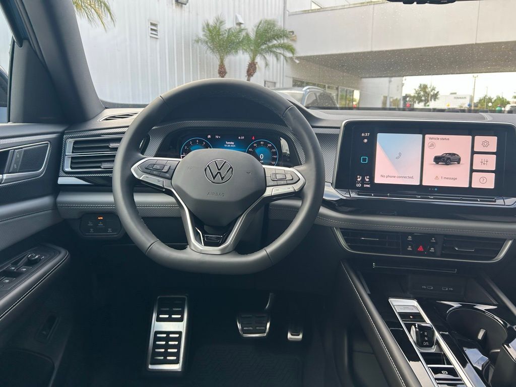 2026 Volkswagen Atlas Cross Sport 2.0T SEL R-Line Black Tampa FL
