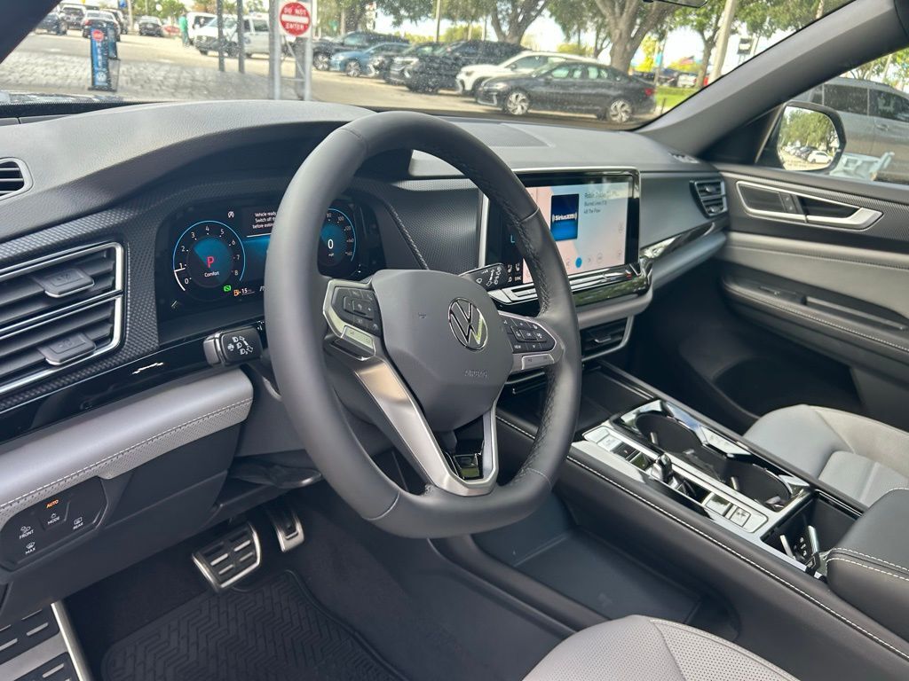 2026 Volkswagen Atlas Cross Sport 2.0T SEL R-Line Black Tampa FL