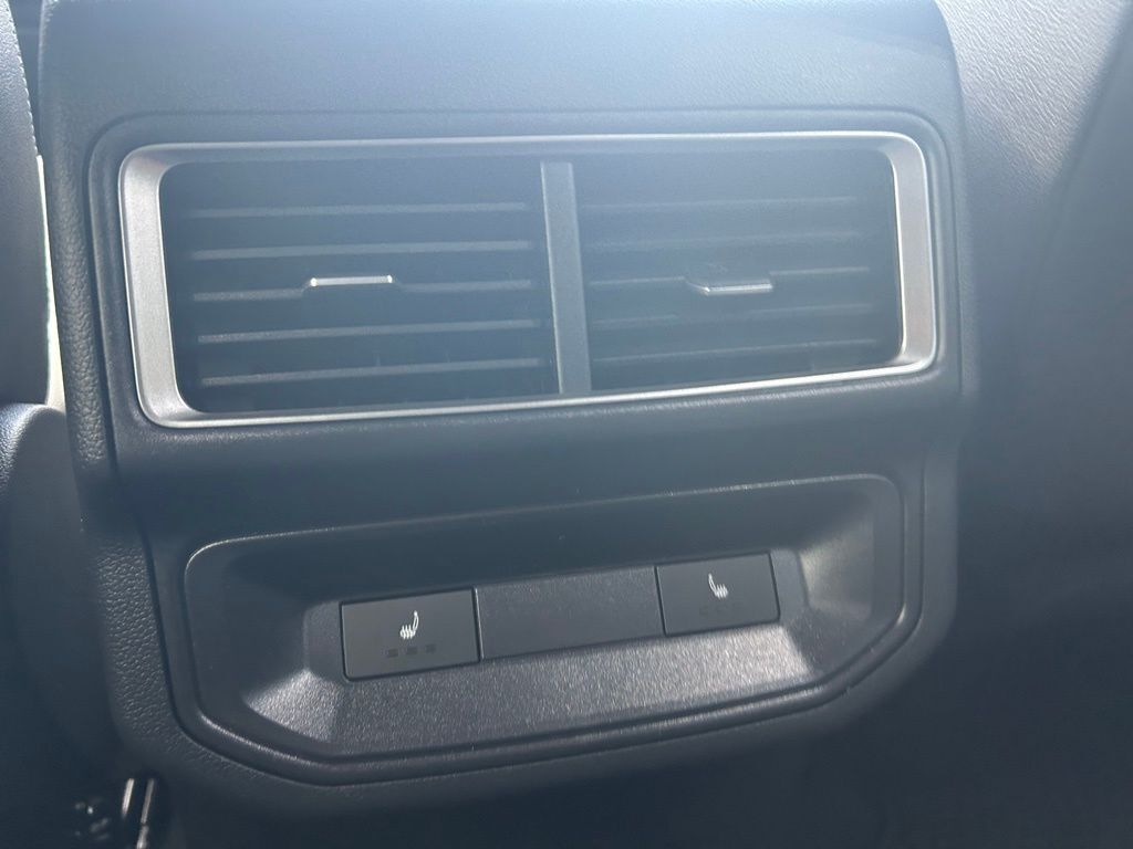 2026 Volkswagen Atlas Cross Sport 2.0T SEL R-Line Black Tampa FL