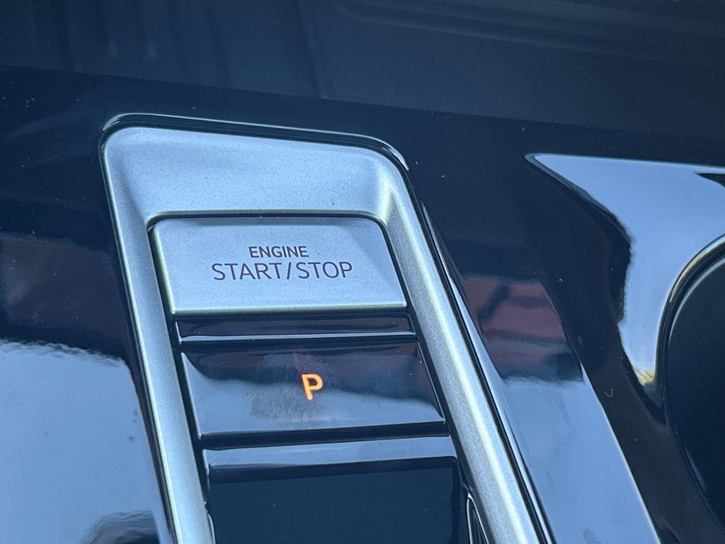 2026 Volkswagen Atlas Cross Sport 2.0T SEL R-Line Black Tampa FL