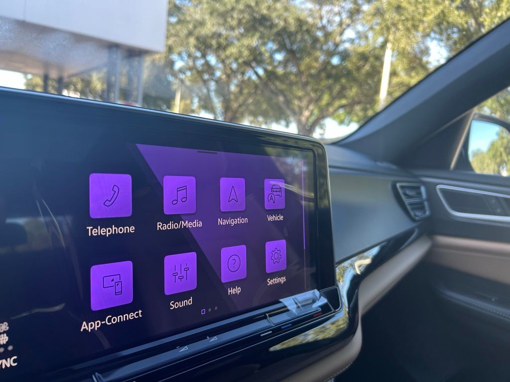 2026 Volkswagen Atlas Cross Sport 2.0T SEL R-Line Black Tampa FL