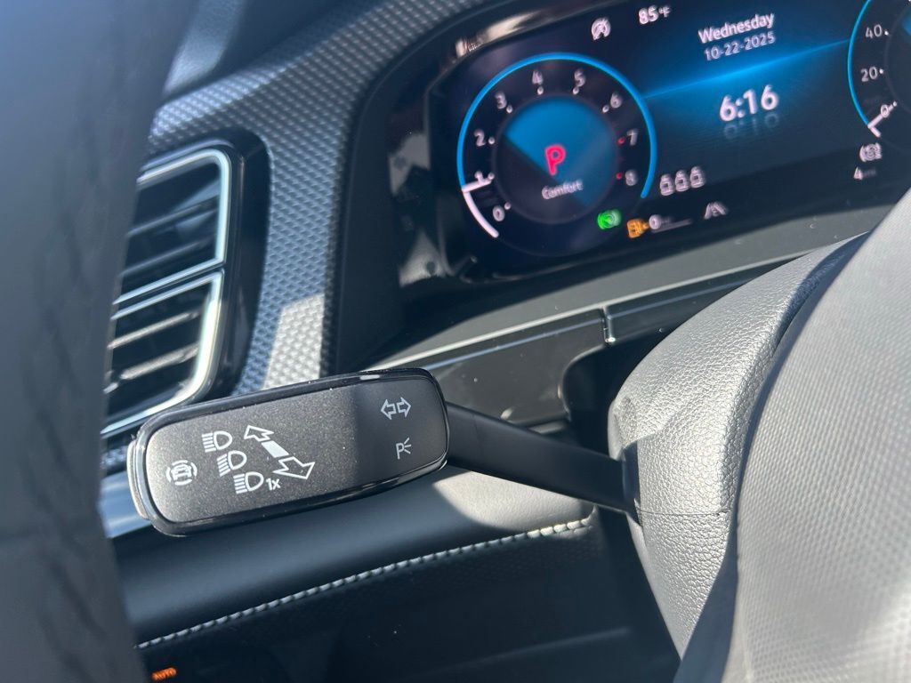 2026 Volkswagen Atlas Cross Sport 2.0T SEL R-Line Black Tampa FL