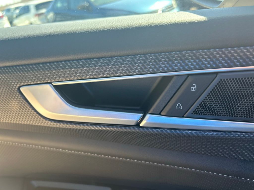 2026 Volkswagen Atlas Cross Sport 2.0T SEL R-Line Black Tampa FL