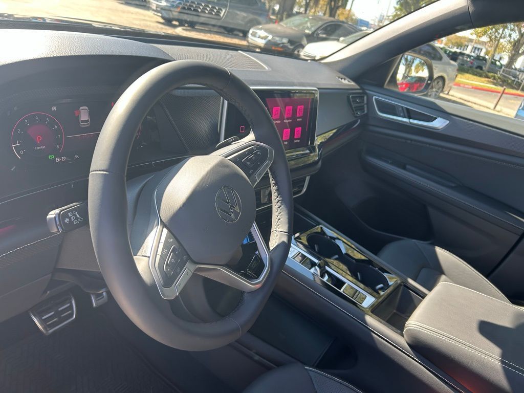 2026 Volkswagen Atlas Cross Sport 2.0T SEL R-Line Black Tampa FL