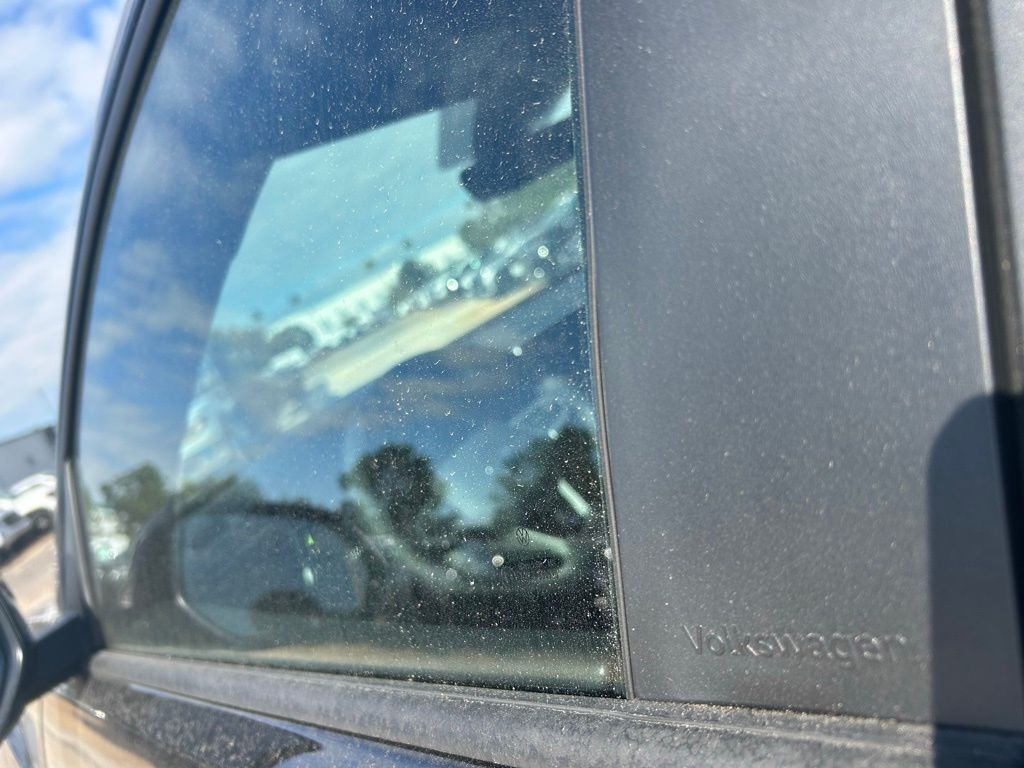 2026 Volkswagen Atlas Cross Sport 2.0T SEL R-Line Black Tampa FL