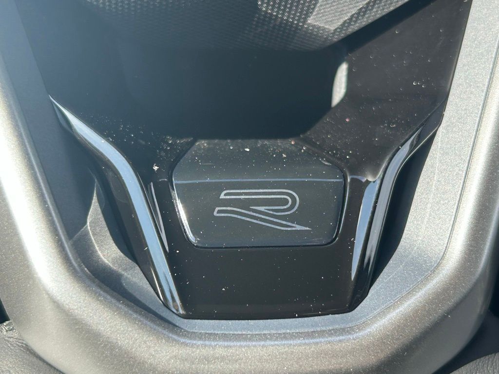 2026 Volkswagen Atlas Cross Sport 2.0T SEL R-Line Black Tampa FL