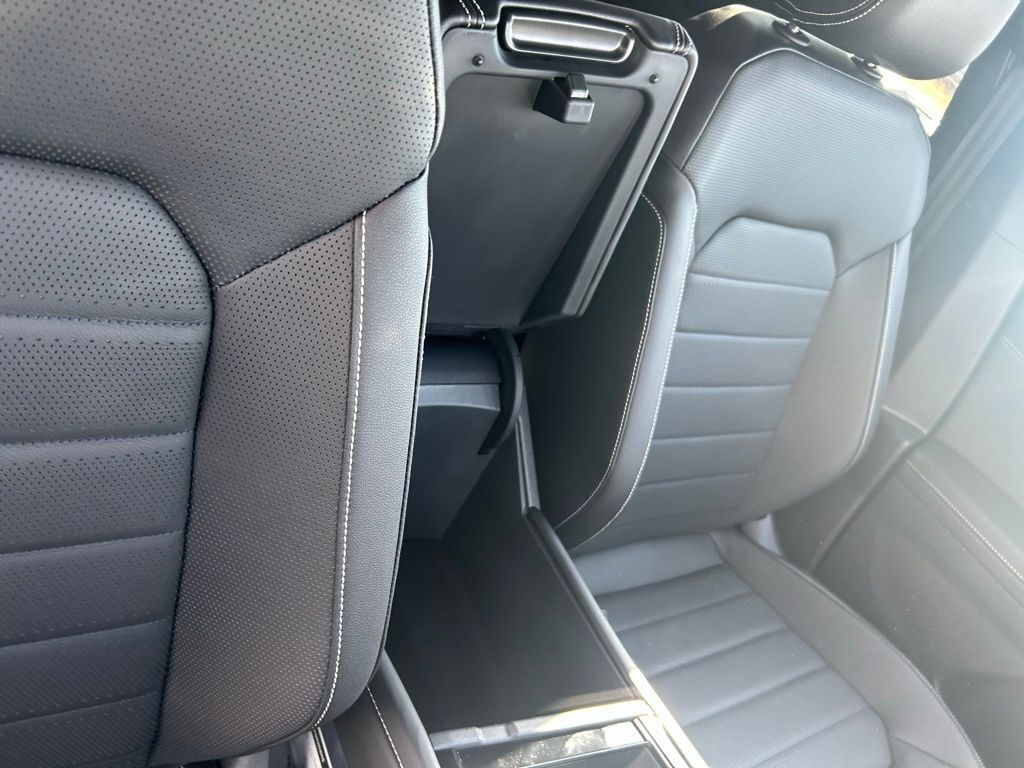 2026 Volkswagen Atlas Cross Sport 2.0T SEL R-Line Black Tampa FL