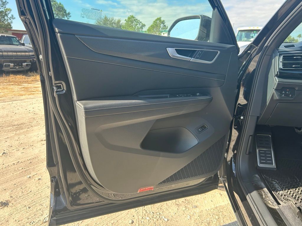 2026 Volkswagen Atlas Cross Sport 2.0T SEL R-Line Black Tampa FL