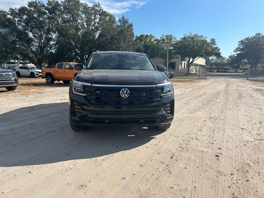 2026 Volkswagen Atlas Cross Sport 2.0T SEL R-Line Black Tampa FL
