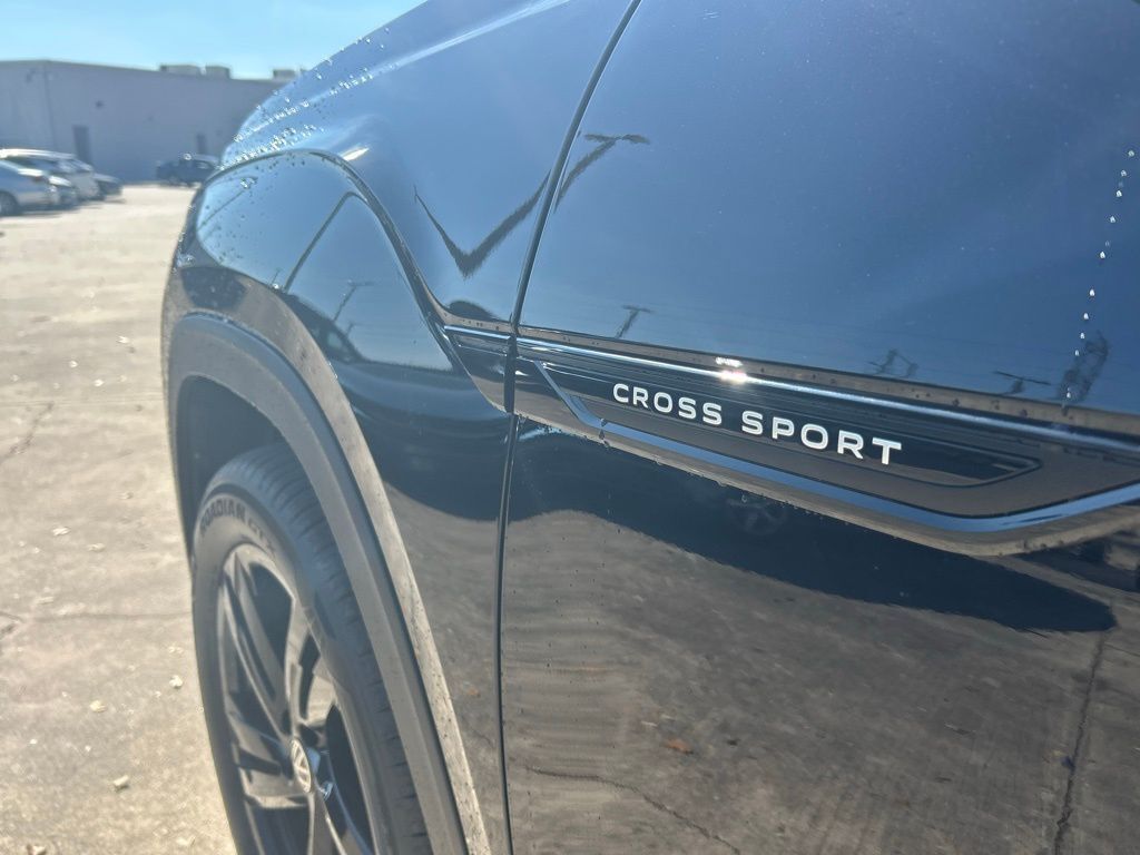 2026 Volkswagen Atlas Cross Sport 2.0T SEL R-Line Black Tampa FL