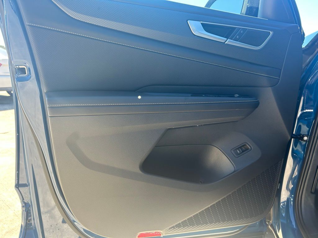 2026 Volkswagen Atlas Cross Sport 2.0T SEL R-Line Black Tampa FL