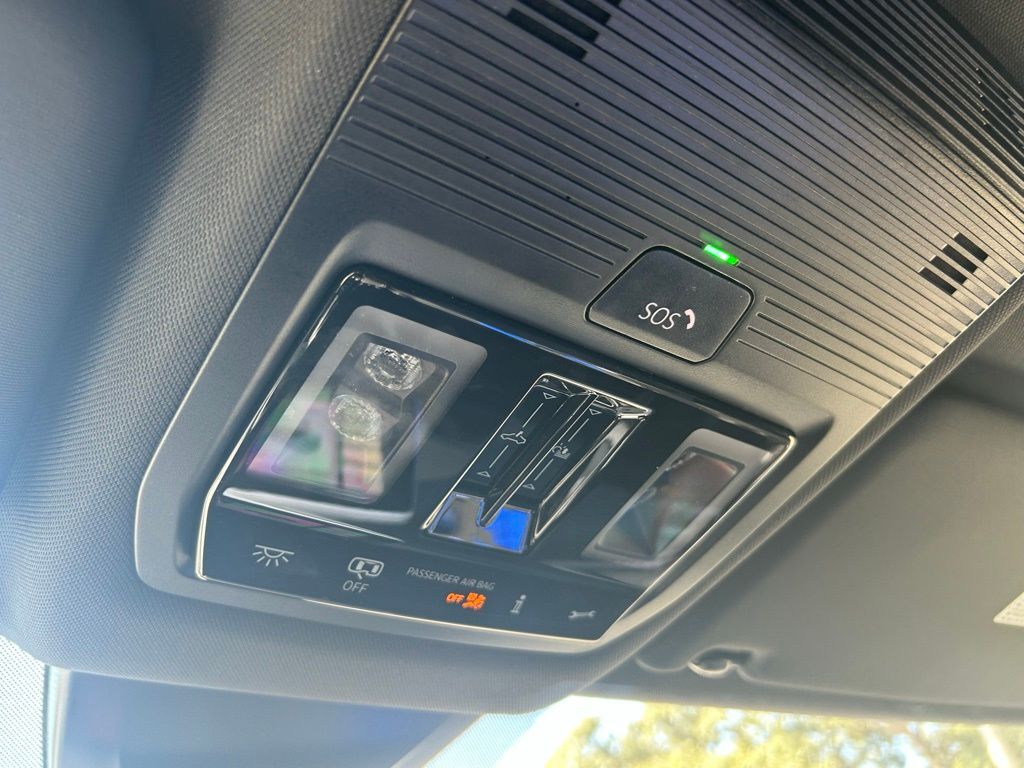 2026 Volkswagen Atlas Cross Sport 2.0T SEL R-Line Black Tampa FL