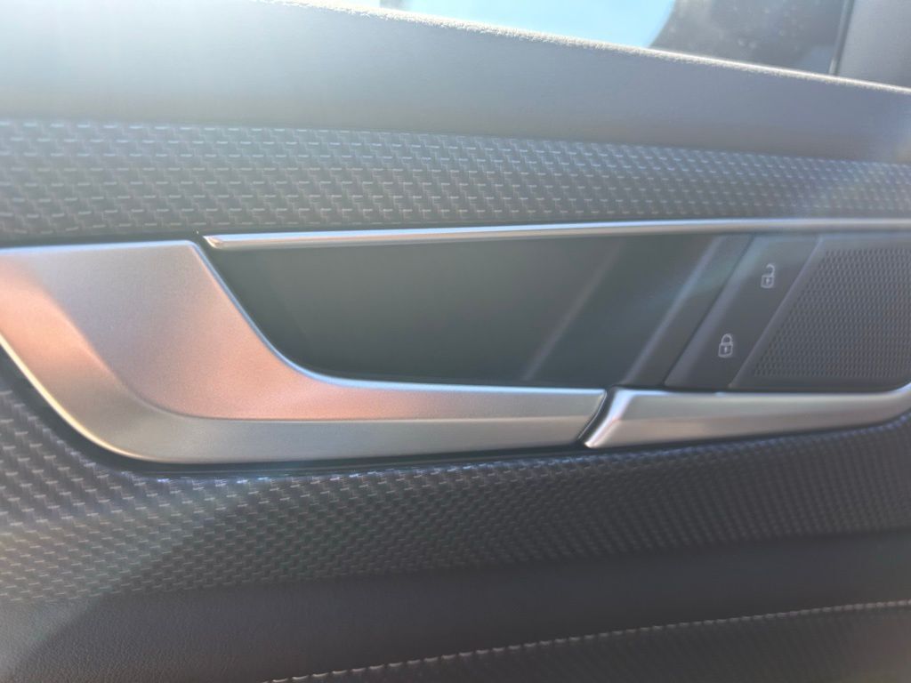 2026 Volkswagen Atlas Cross Sport 2.0T SEL R-Line Black Tampa FL