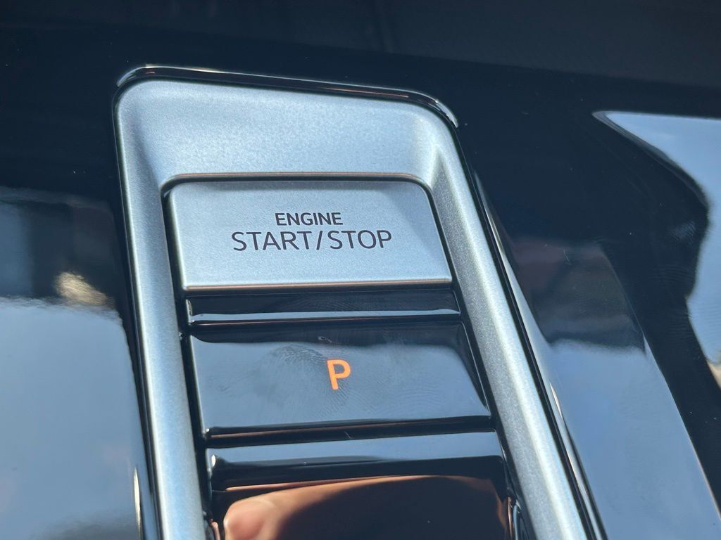 2026 Volkswagen Atlas Cross Sport 2.0T SEL R-Line Black Tampa FL