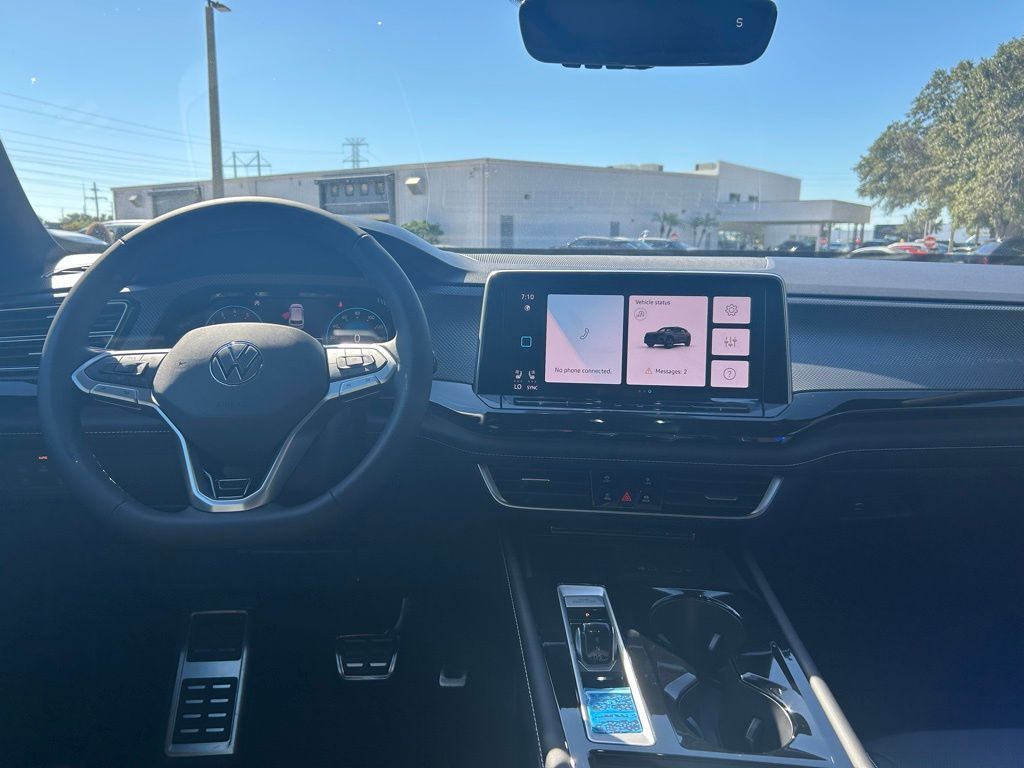 2026 Volkswagen Atlas Cross Sport 2.0T SEL R-Line Black Tampa FL