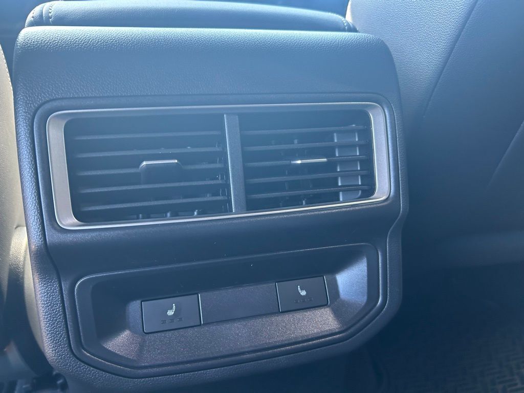 2026 Volkswagen Atlas Cross Sport 2.0T SEL R-Line Black Tampa FL