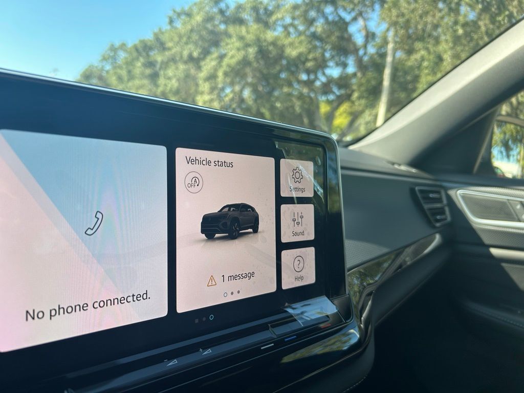 2026 Volkswagen Atlas Cross Sport 2.0T SEL R-Line Black Tampa FL