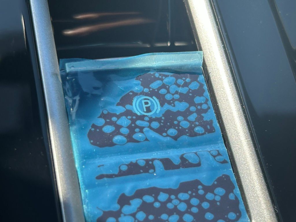 2026 Volkswagen Atlas Cross Sport 2.0T SEL R-Line Black Tampa FL