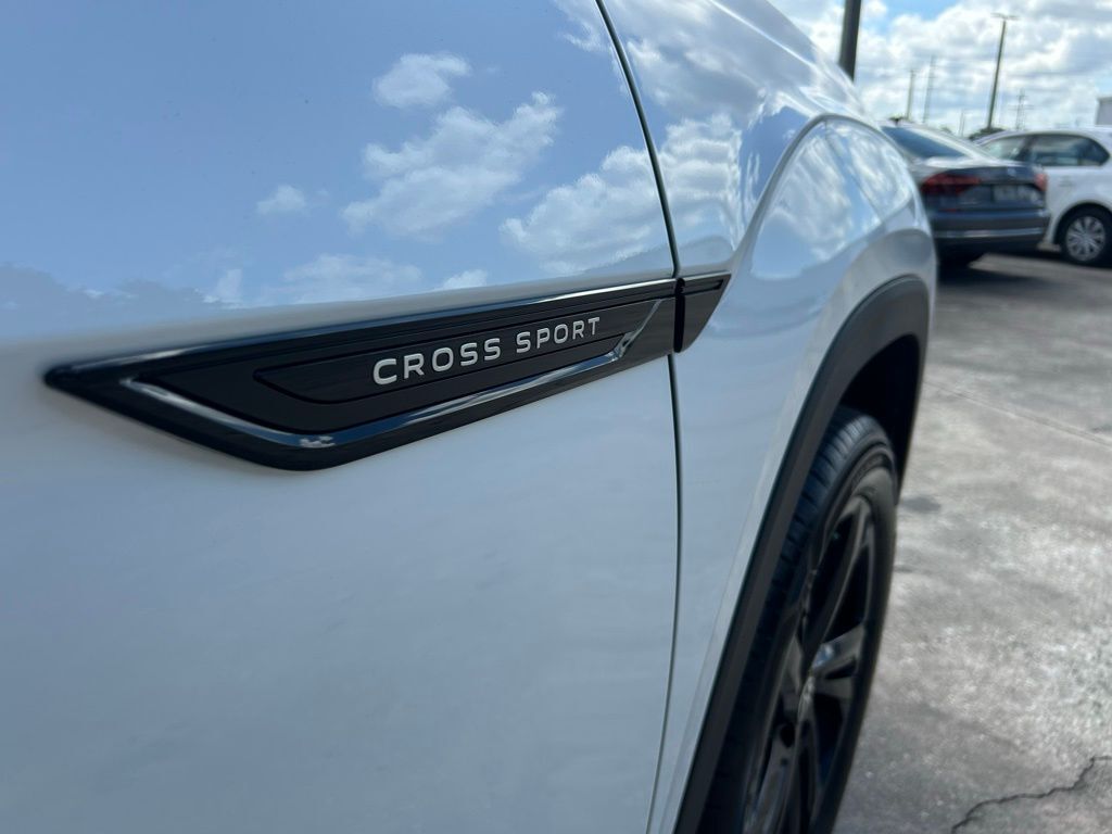 2026 Volkswagen Atlas Cross Sport 2.0T SEL R-Line Tampa FL