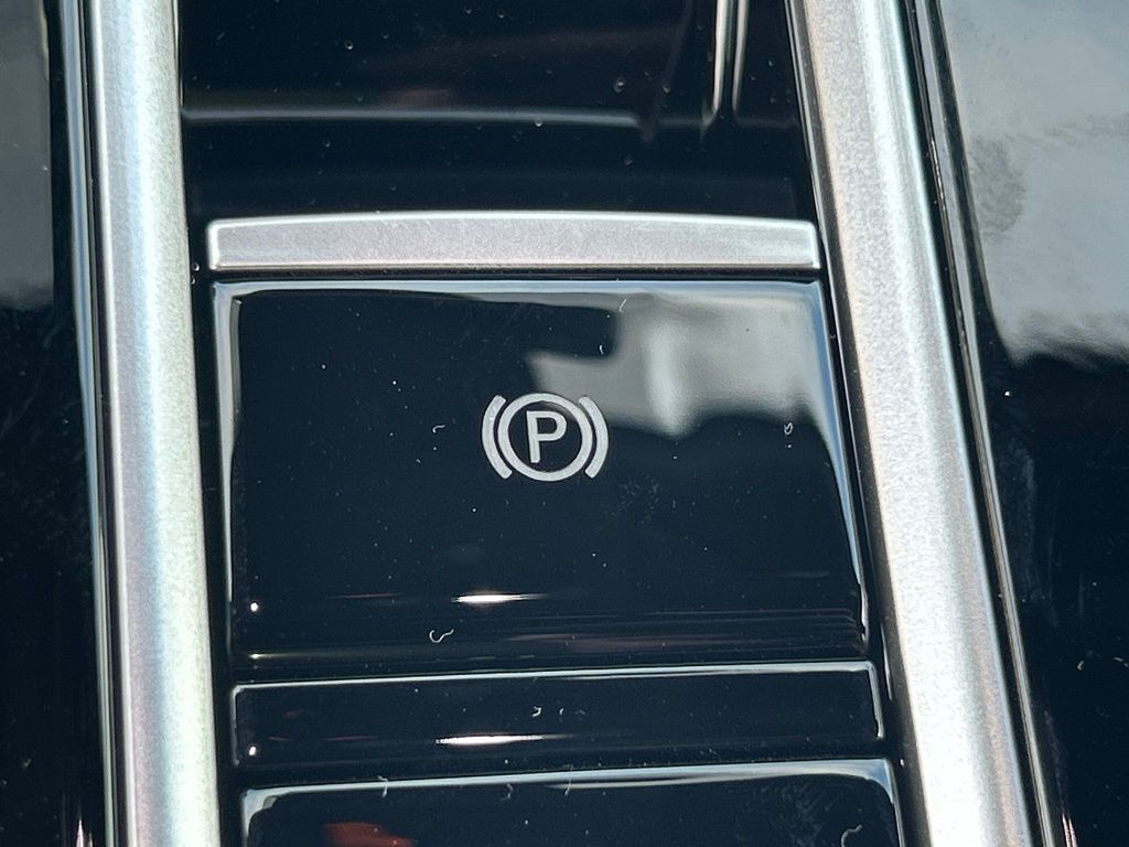 2026 Volkswagen Atlas Cross Sport 2.0T SEL Tampa FL