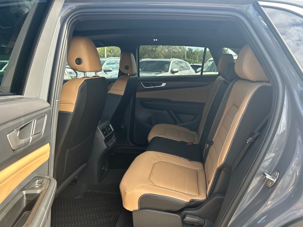 2026 Volkswagen Atlas Cross Sport 2.0T SEL Tampa FL