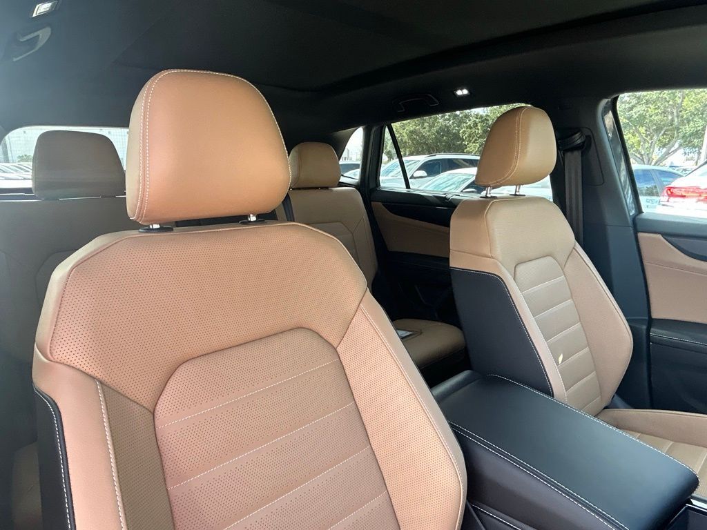 2026 Volkswagen Atlas Cross Sport 2.0T SEL Tampa FL