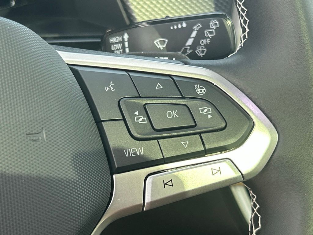 2026 Volkswagen Atlas Cross Sport 2.0T SEL Tampa FL