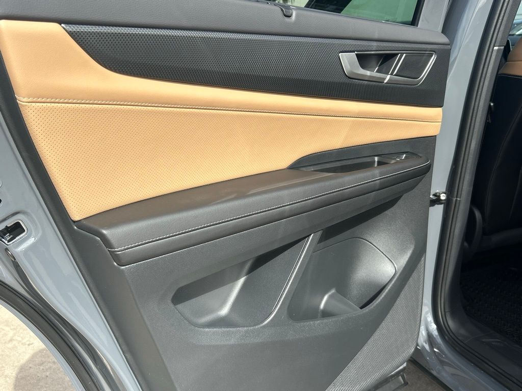 2026 Volkswagen Atlas Cross Sport 2.0T SEL Tampa FL