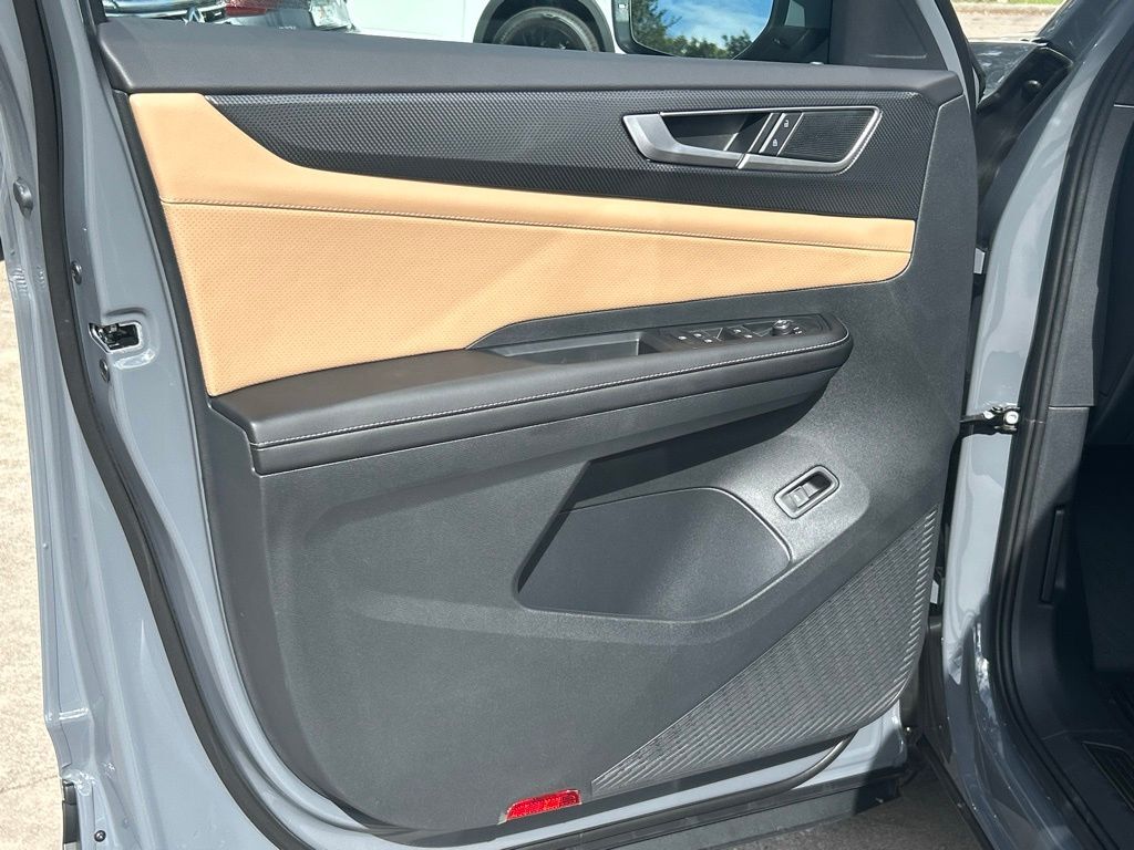 2026 Volkswagen Atlas Cross Sport 2.0T SEL Tampa FL