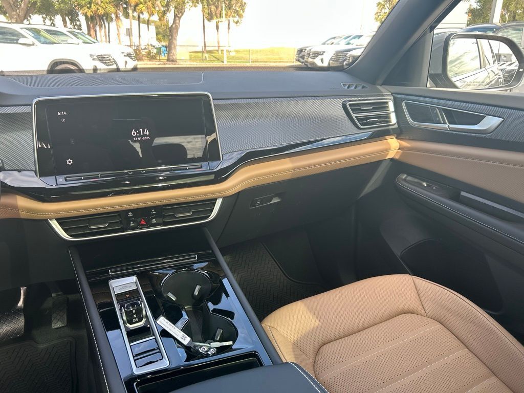 2026 Volkswagen Atlas Cross Sport 2.0T SEL Tampa FL