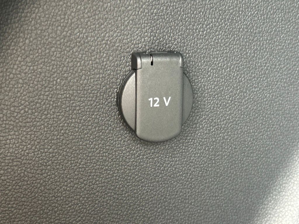 2026 Volkswagen Atlas Cross Sport 2.0T SEL Tampa FL