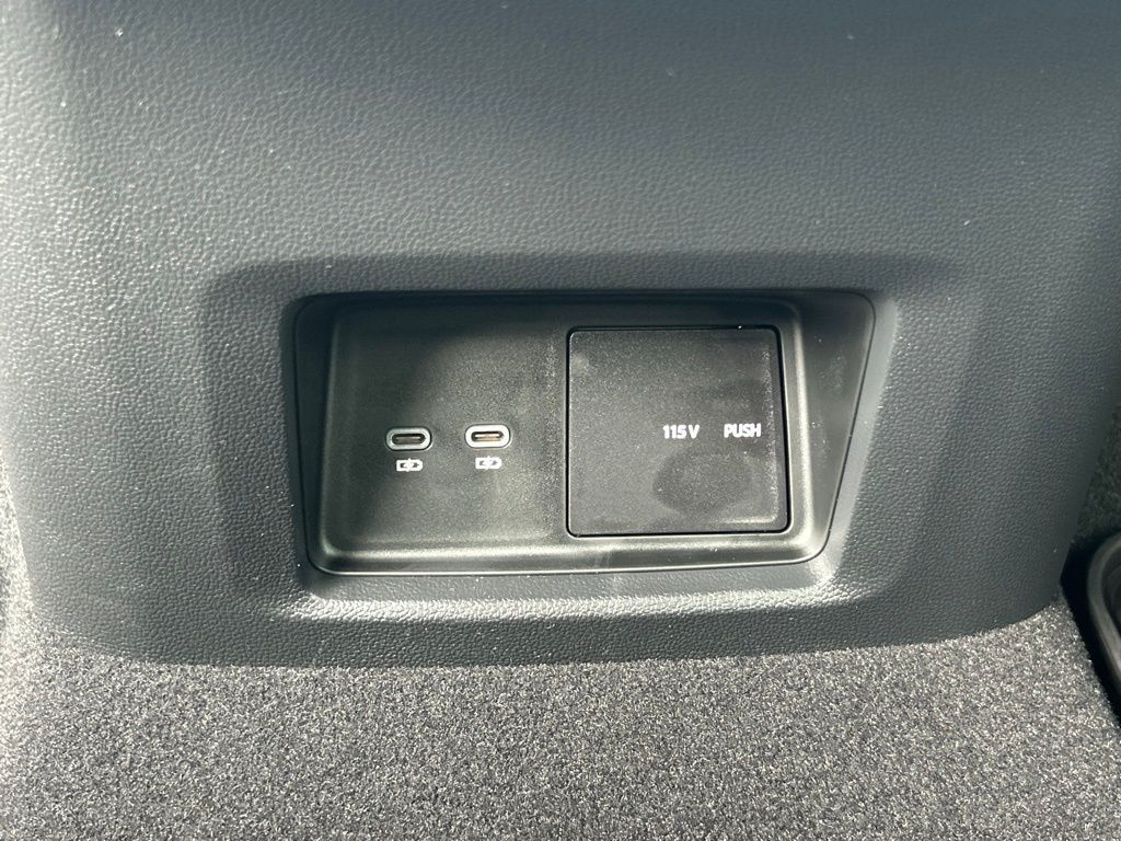 2026 Volkswagen Atlas Cross Sport 2.0T SEL Tampa FL