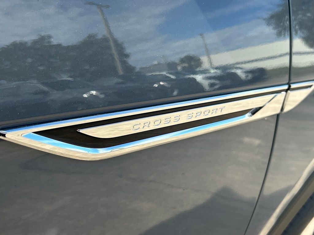 2026 Volkswagen Atlas Cross Sport 2.0T SEL Tampa FL