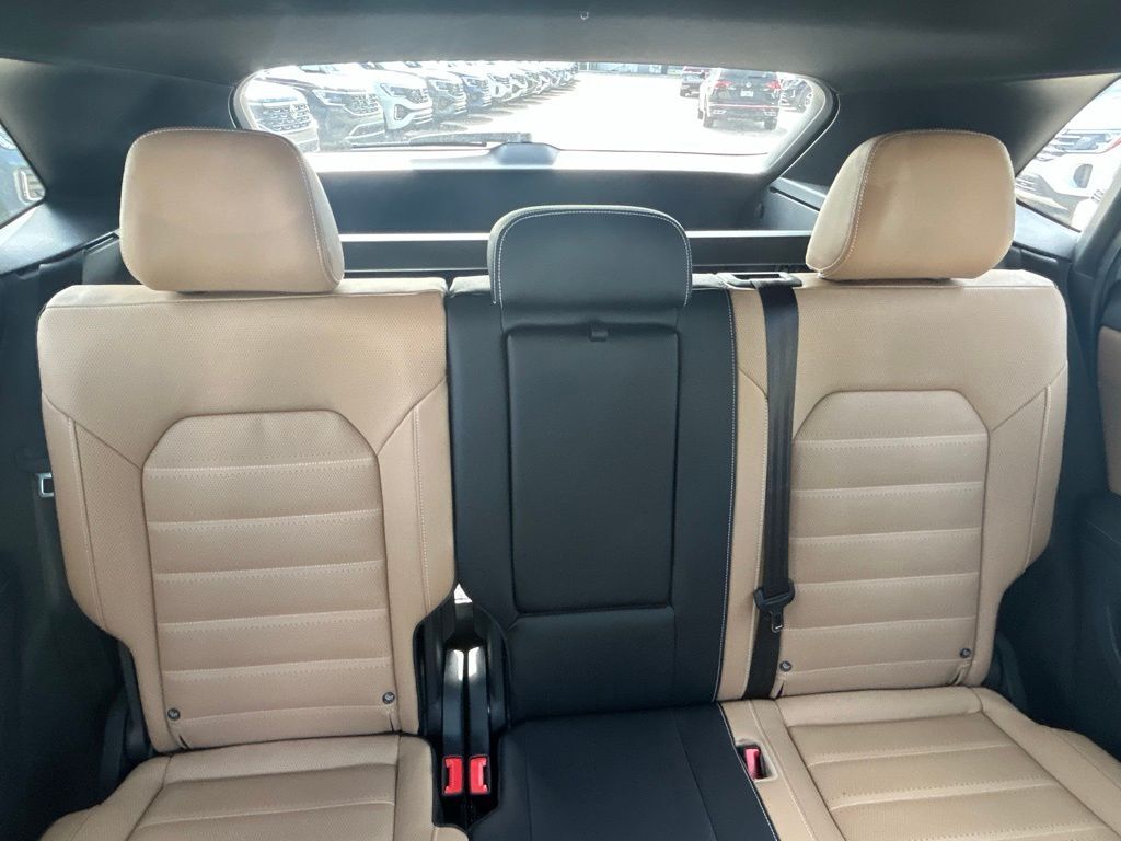 2026 Volkswagen Atlas Cross Sport 2.0T SEL Tampa FL