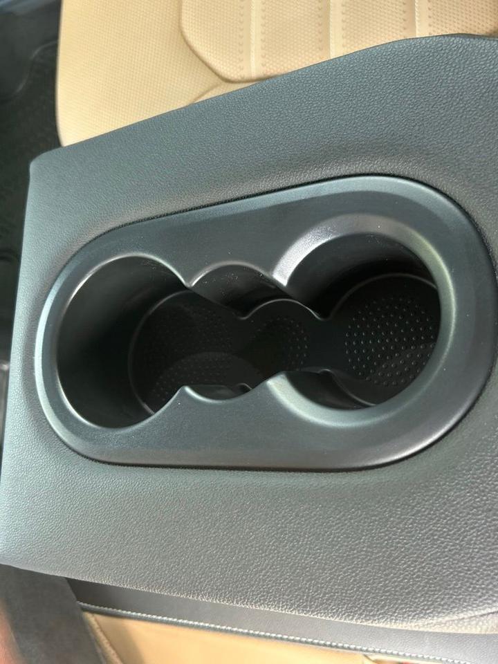 2026 Volkswagen Atlas Cross Sport 2.0T SEL Tampa FL