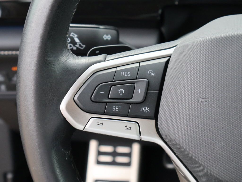 2026 Volkswagen Atlas SEL Premium R-Line