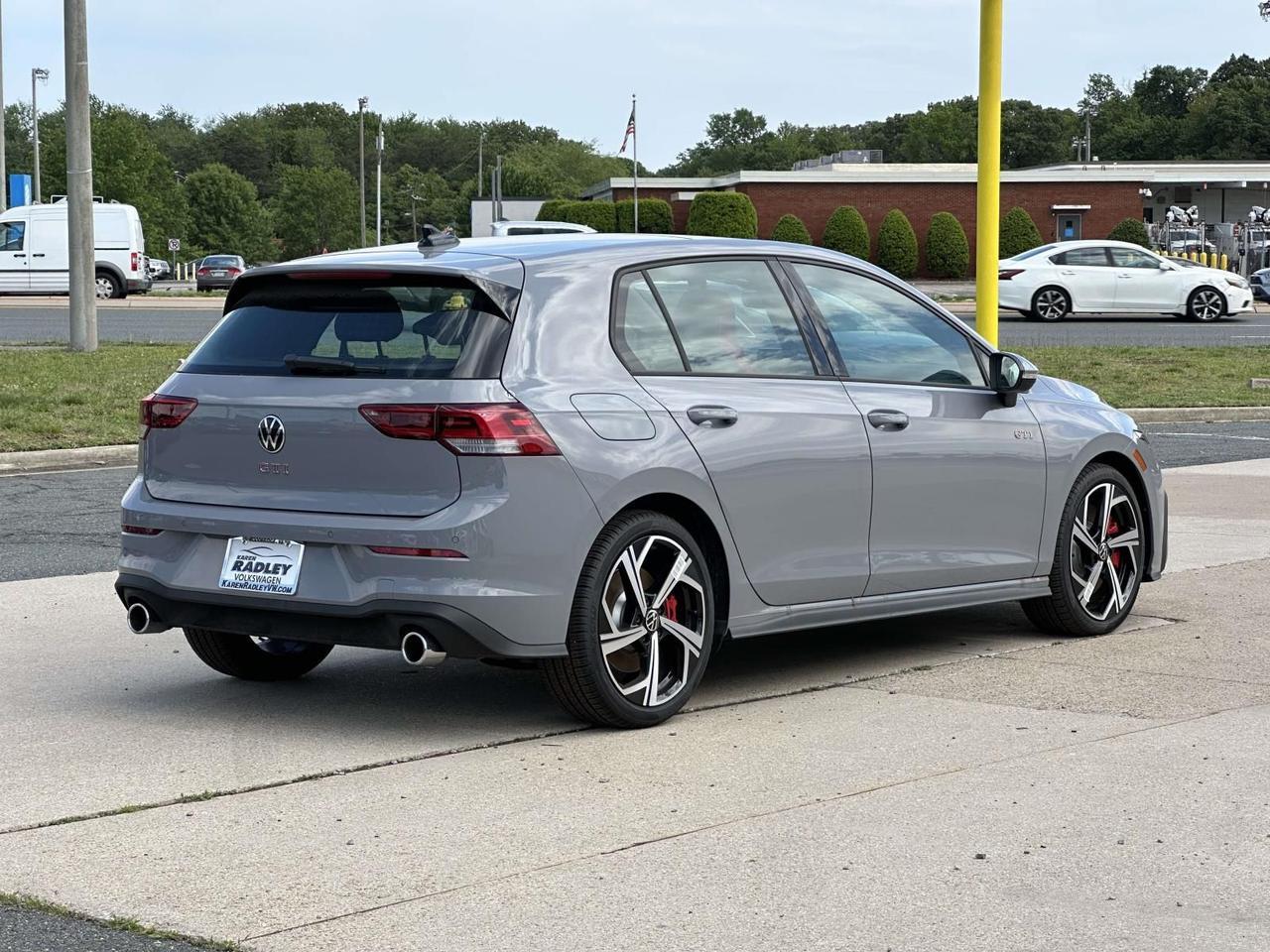 2026 Volkswagen Golf GTI 2.0T SE