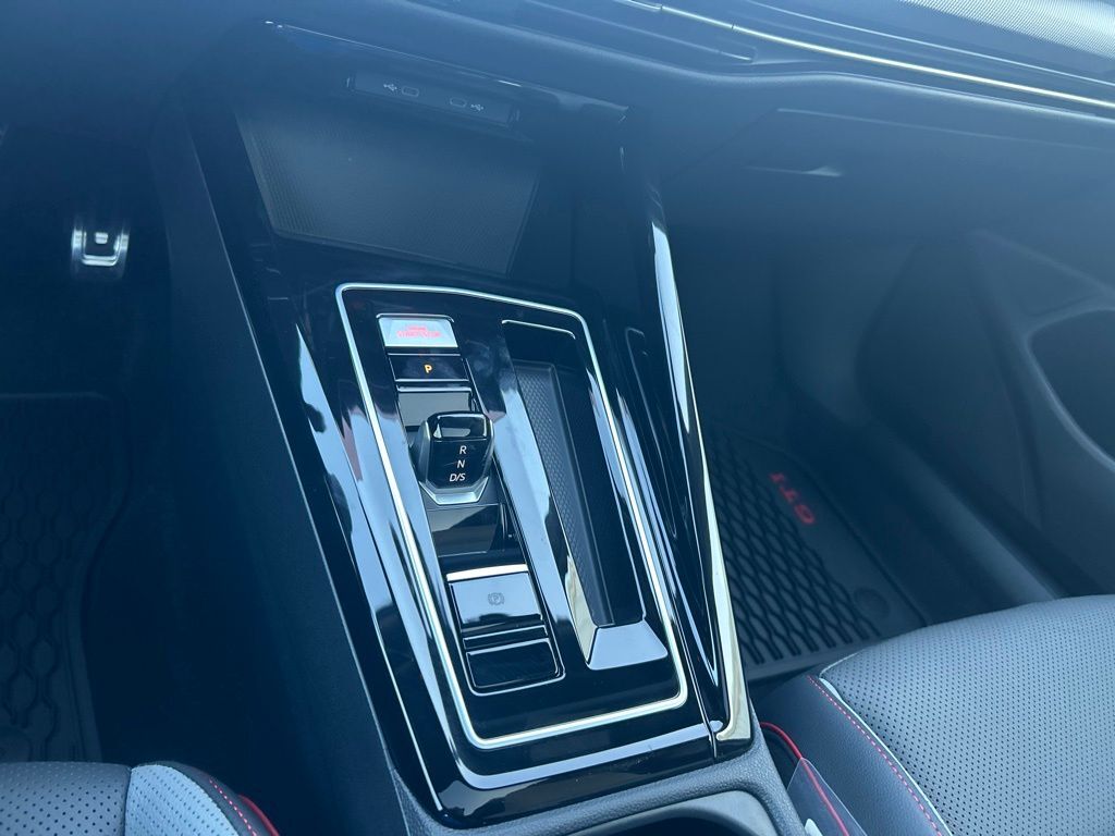 2026 Volkswagen Golf GTI 2.0T SE Tampa FL