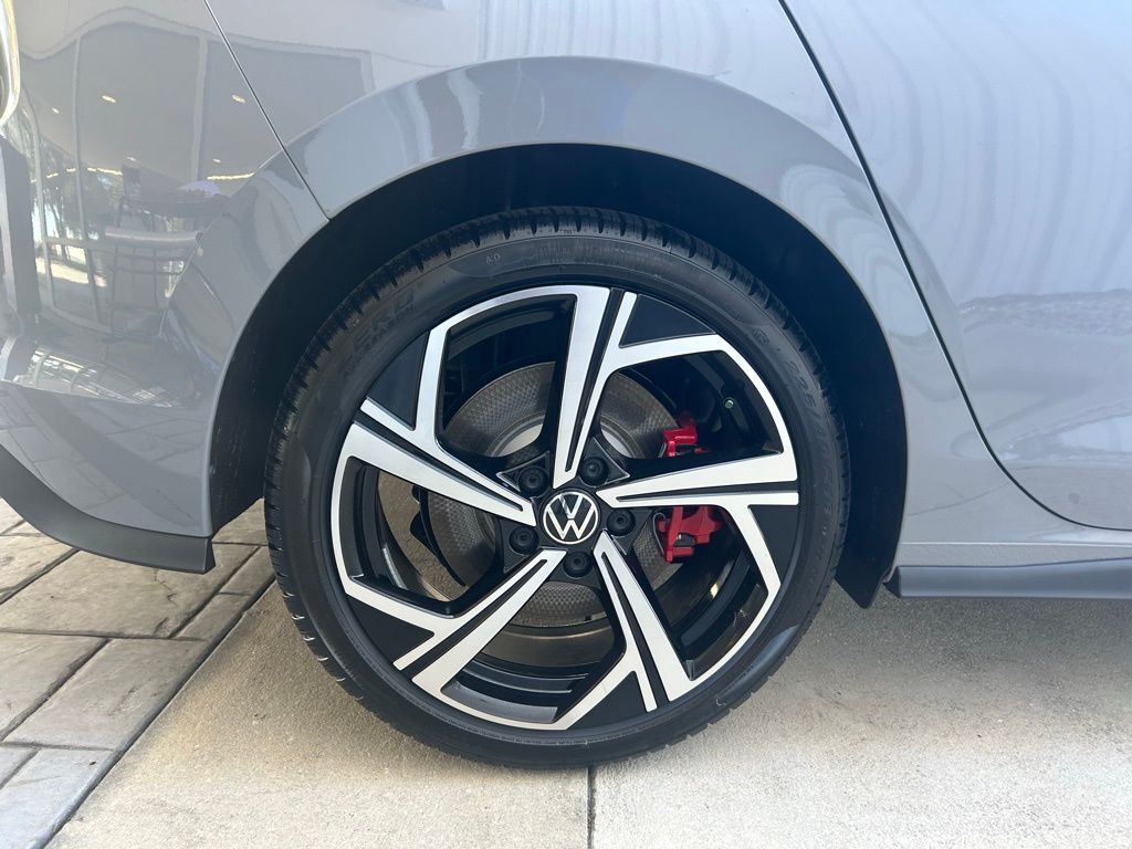 2026 Volkswagen Golf GTI 2.0T SE Tampa FL