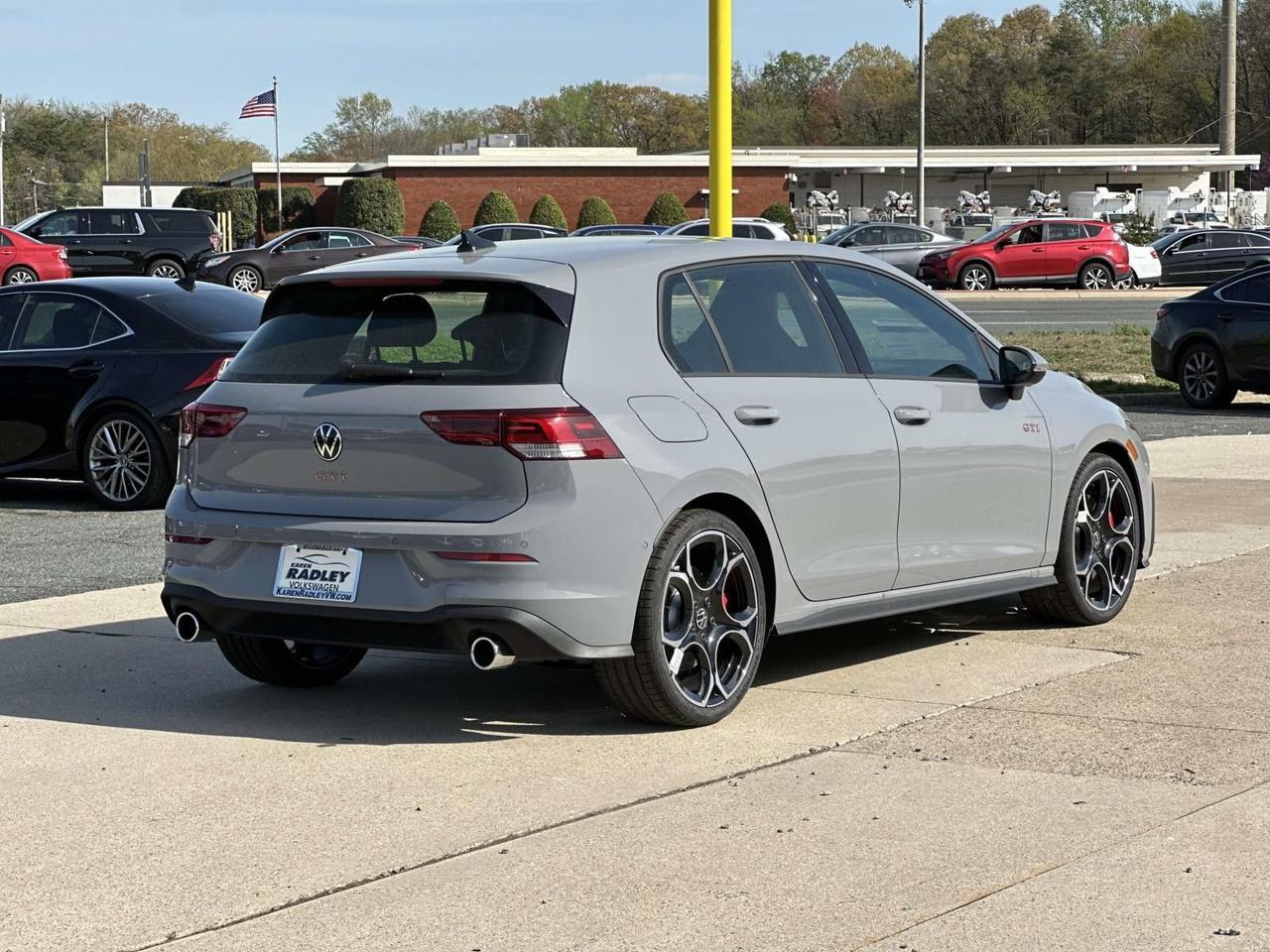 2026 Volkswagen Golf GTI Autobahn