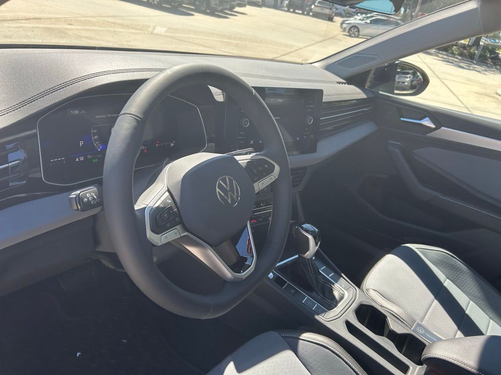 2026 Volkswagen Jetta 1.5T SE Tampa FL