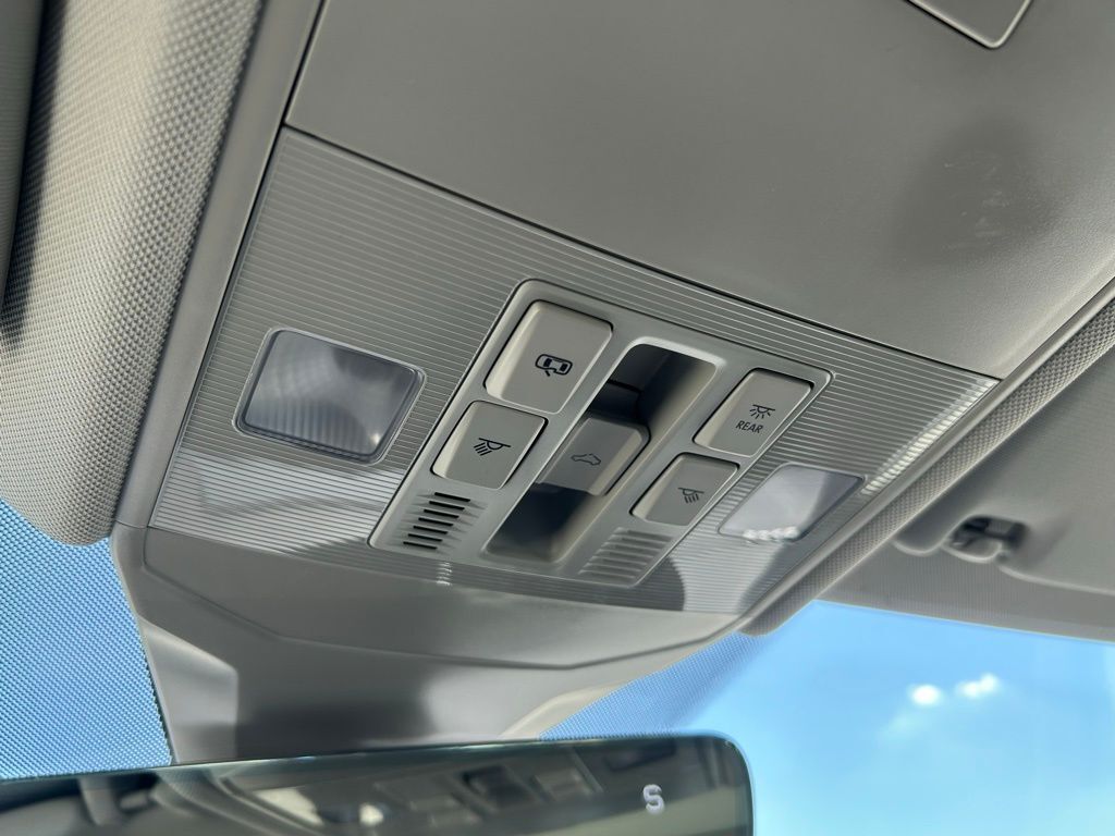 2026 Volkswagen Jetta 1.5T SE Tampa FL