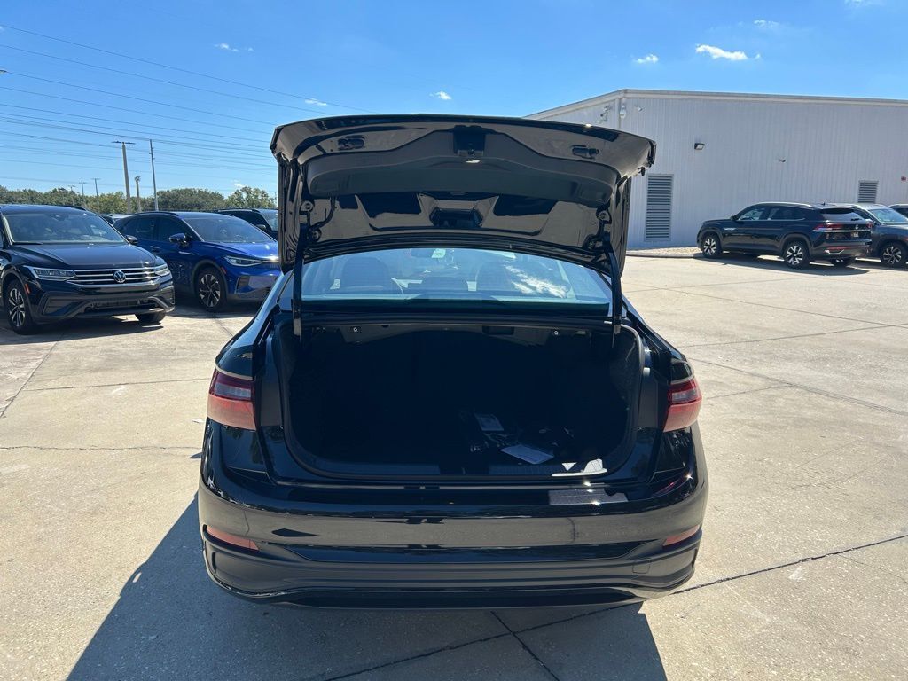 2026 Volkswagen Jetta 1.5T SE Tampa FL
