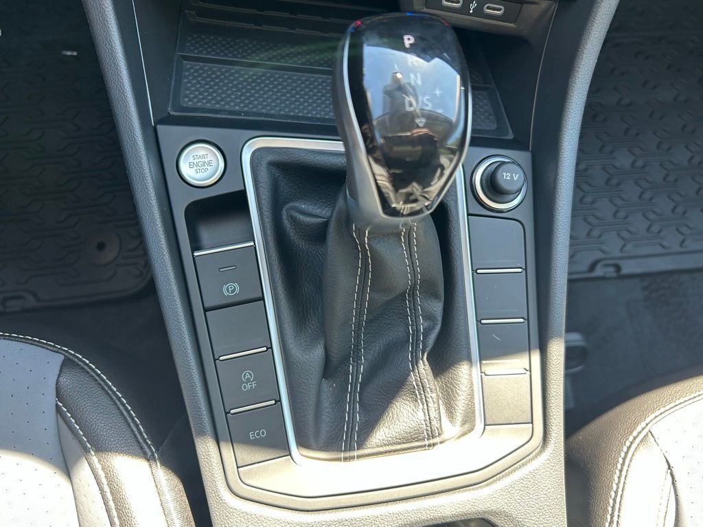 2026 Volkswagen Jetta 1.5T SE Tampa FL